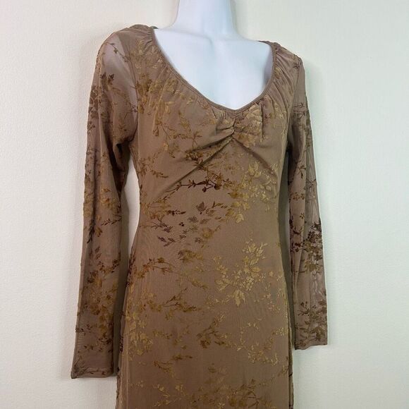 Francesca’s Brown Whimsigoth Floral Mesh Midi Dress Long Sleeve Velvet‎ Size S - Picture 2 of 14